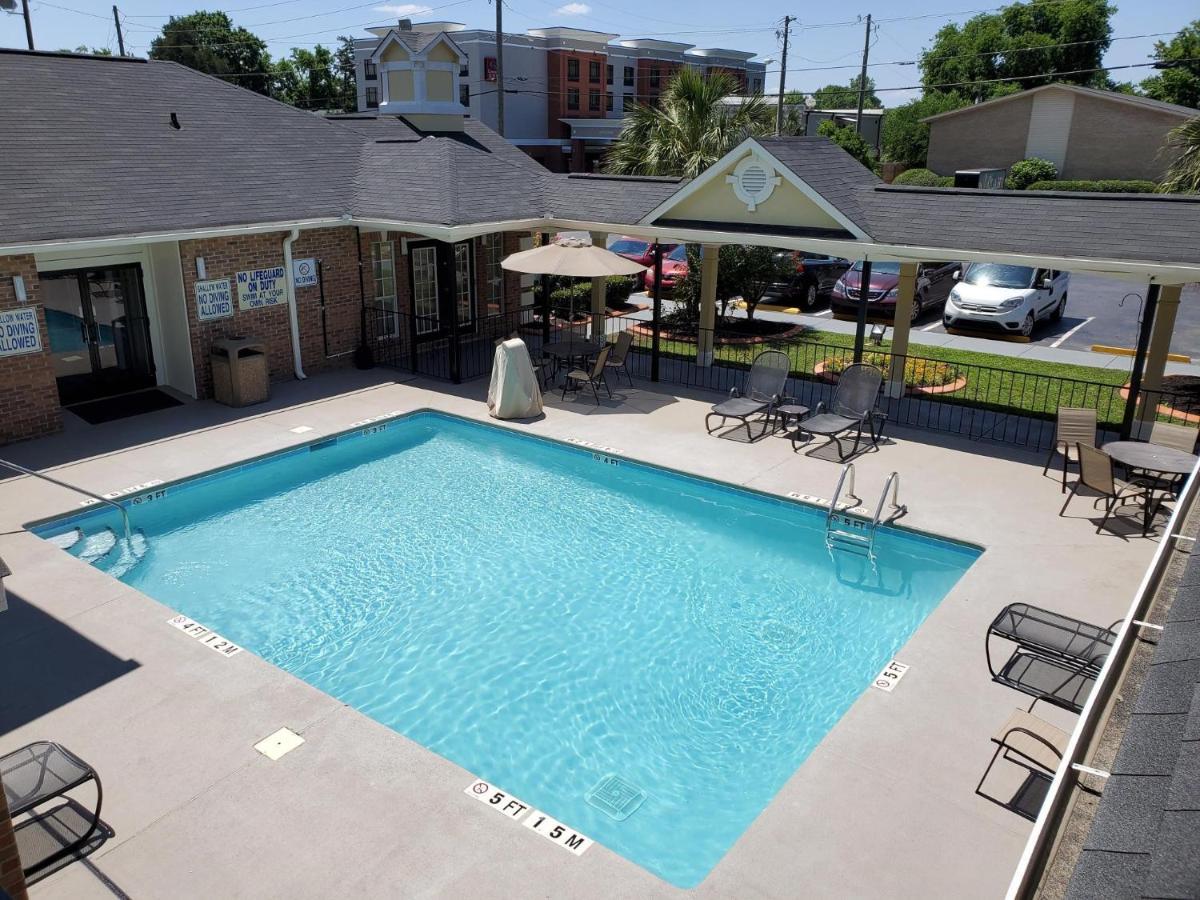 Quality Inn & Suites Lexington Exteriér fotografie