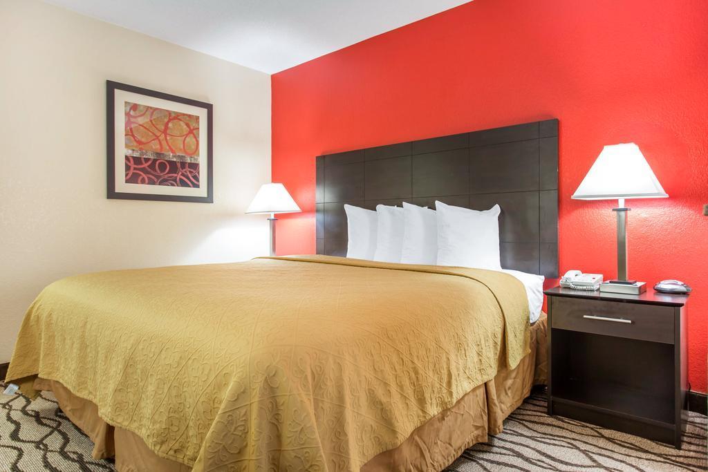 Quality Inn & Suites Lexington Exteriér fotografie