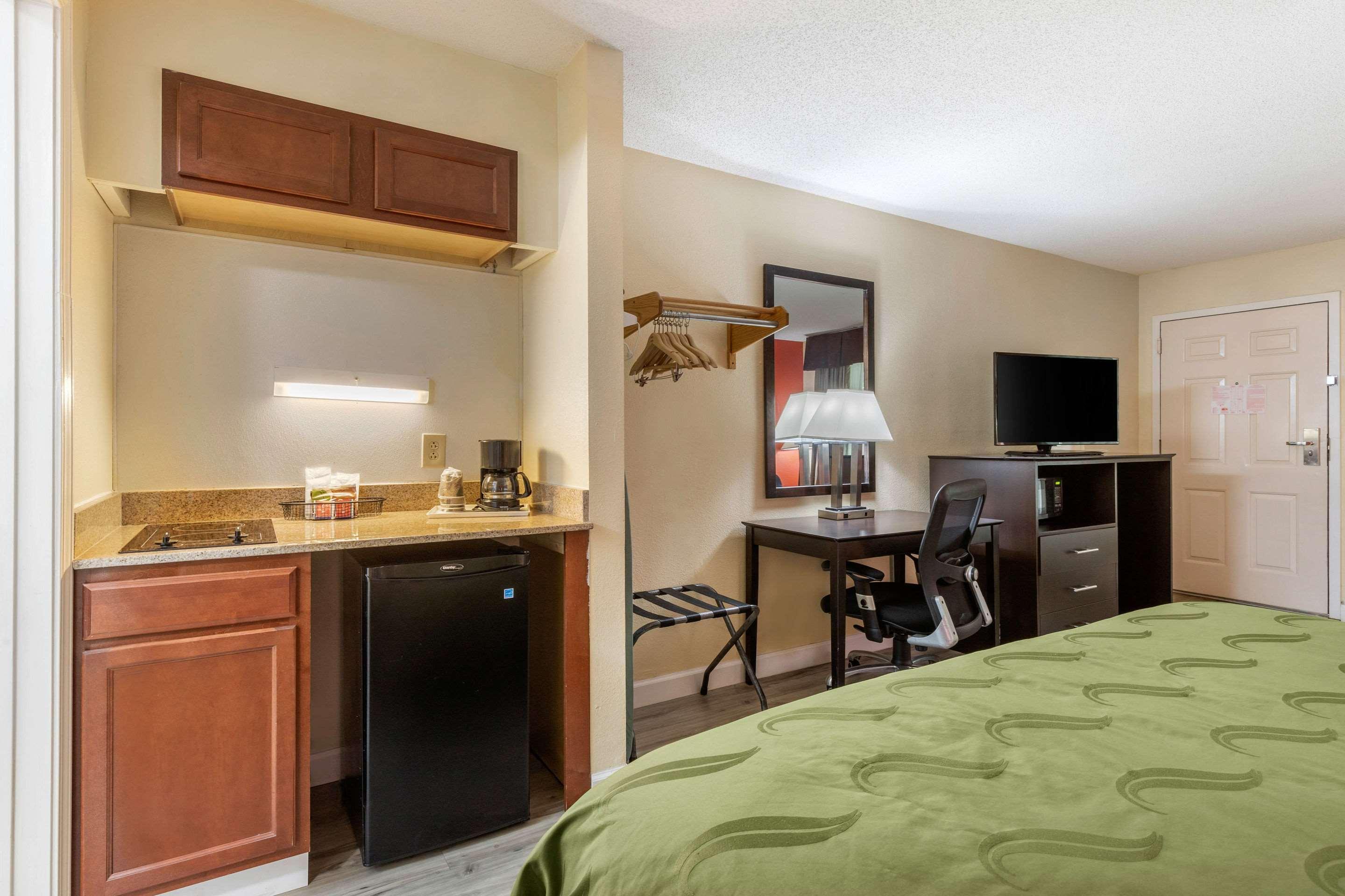 Quality Inn & Suites Lexington Exteriér fotografie