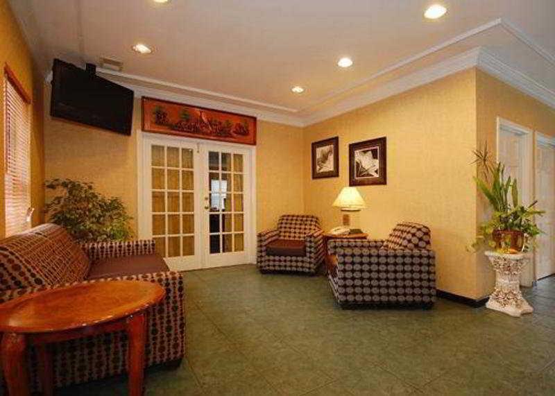 Quality Inn & Suites Lexington Interiér fotografie