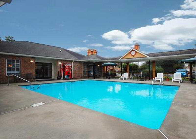 Quality Inn & Suites Lexington Exteriér fotografie