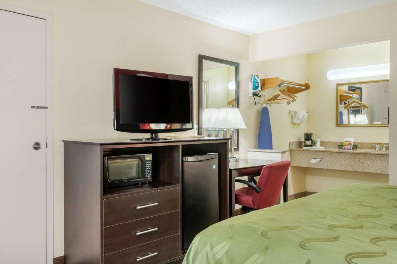 Quality Inn & Suites Lexington Exteriér fotografie