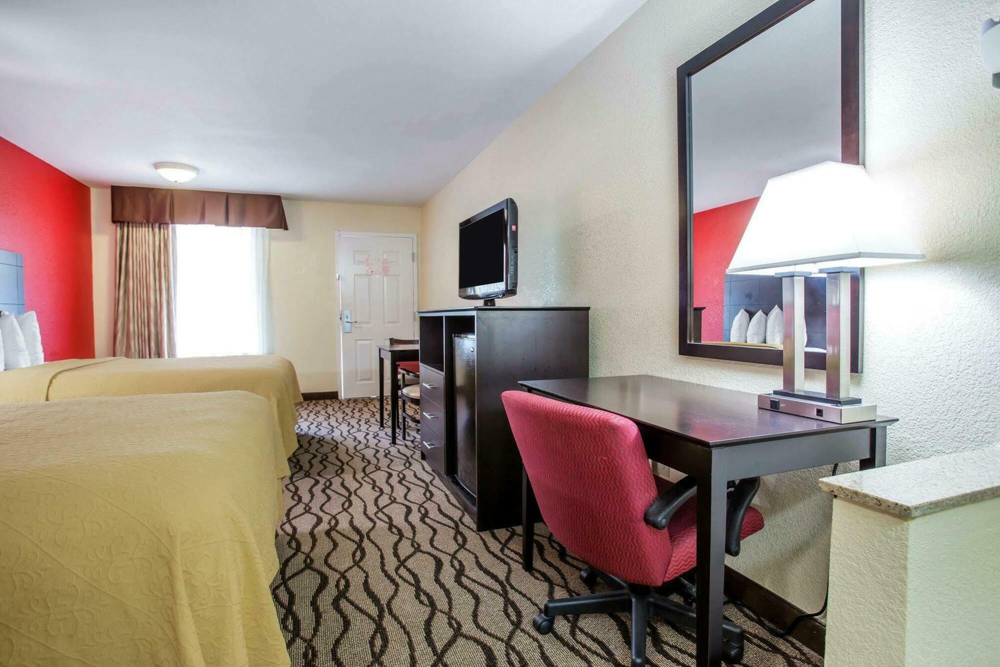 Quality Inn & Suites Lexington Exteriér fotografie